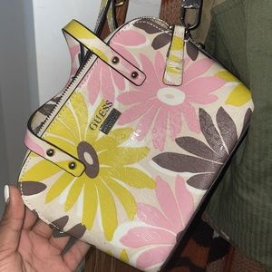 Floral Jordyn Mini Bag by Guess.